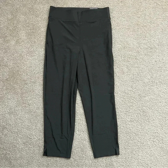 Kirkland Signature Ladies Ankle Travel Pant Stretch Quick Dry Green Sz Med Green - Picture 3 of 16